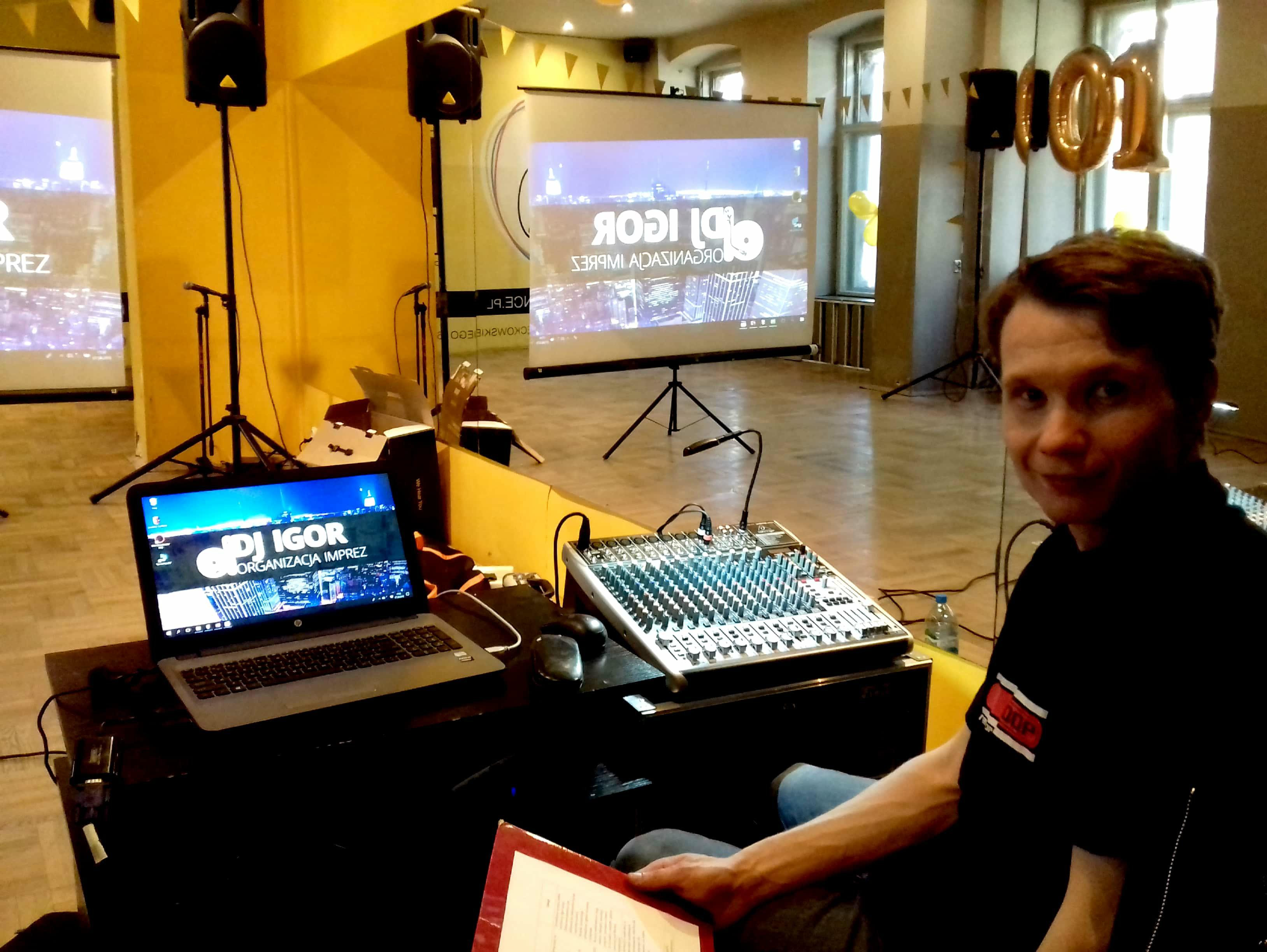 Realizacja dźwięku na 10 urodzinach Regonalnego Centrum Wolontariatu 